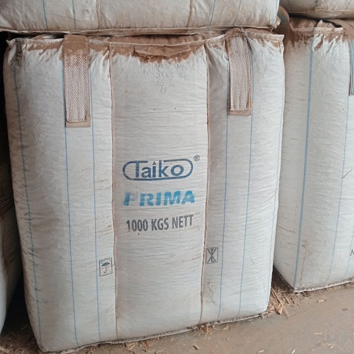 jumbo bag dengan pelet kayu